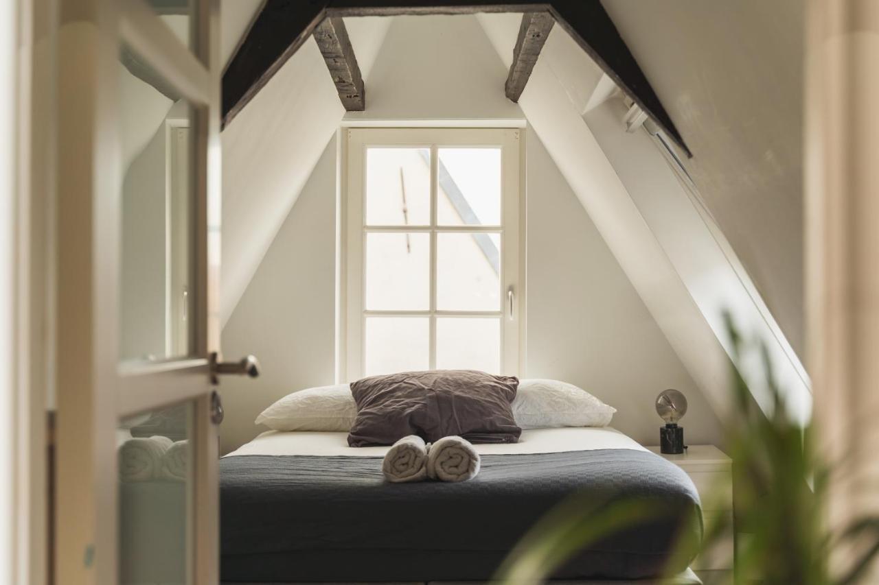 Tiny Attic On The Herengracht, Private Room Ámsterdam Exterior foto