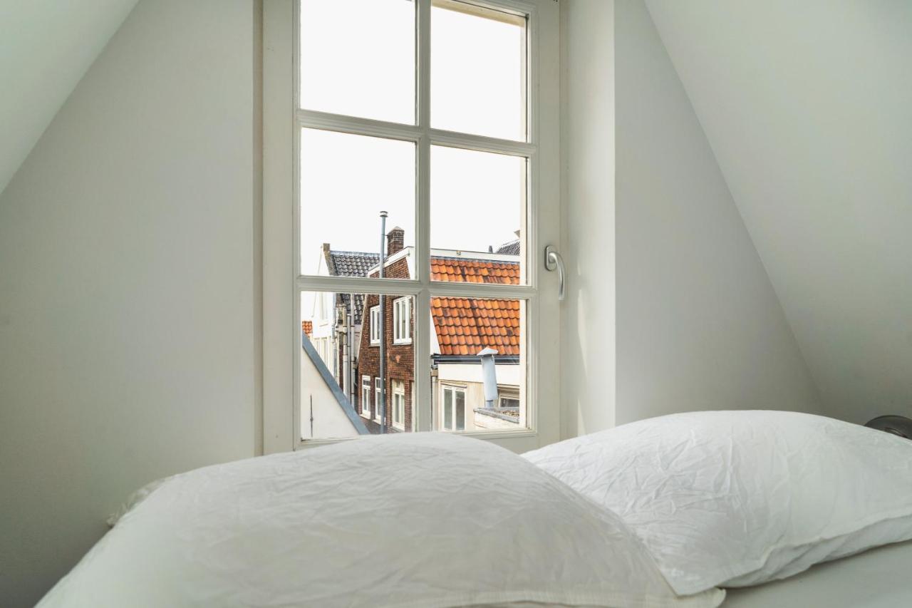 Tiny Attic On The Herengracht, Private Room Ámsterdam Exterior foto